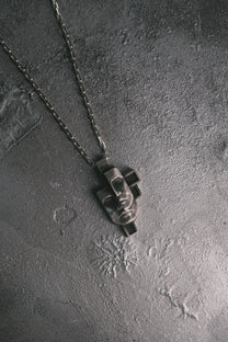 MEARR-NECKALCE